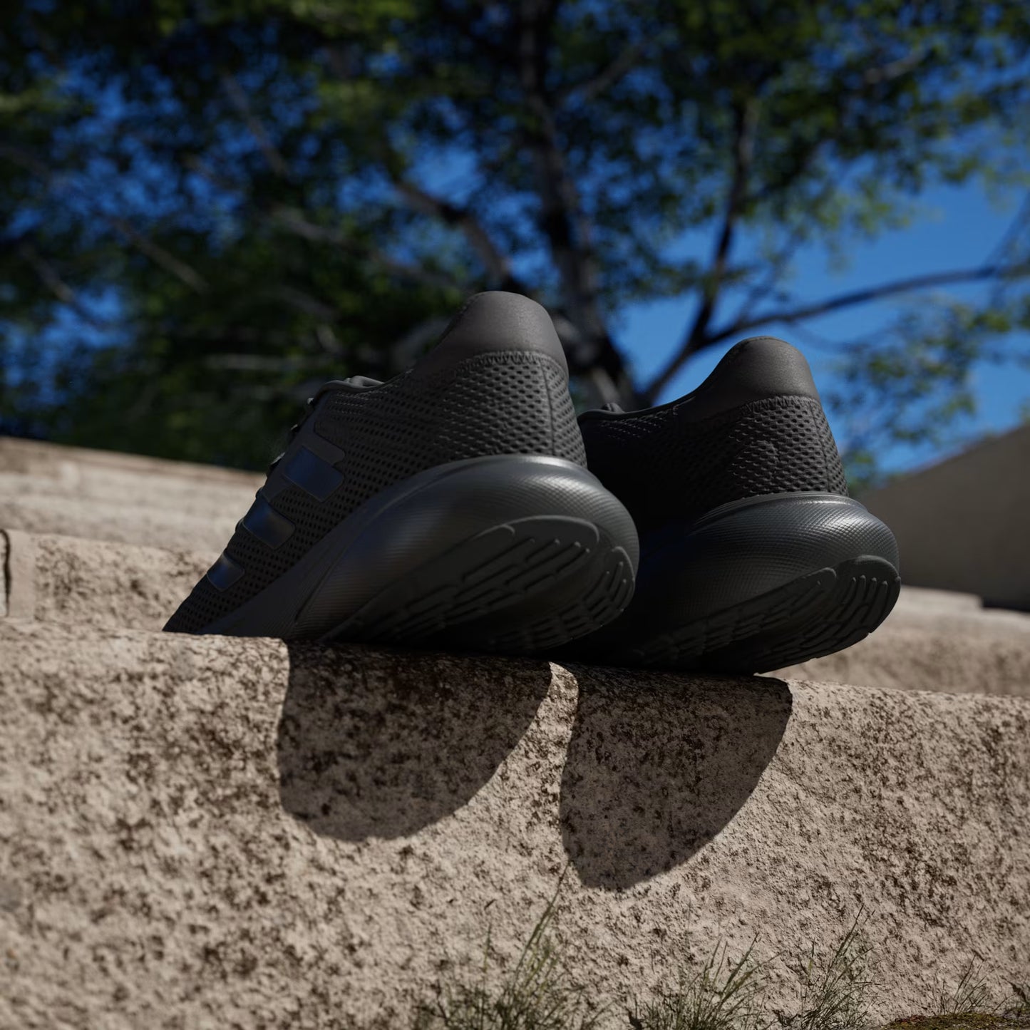 Zapatillas Adidas Running Response Runner (30%) 📢❗